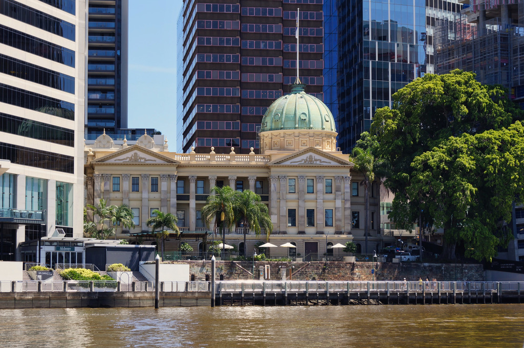 Brisbane: Customs House vom Brisbane River aus aufgenommen
